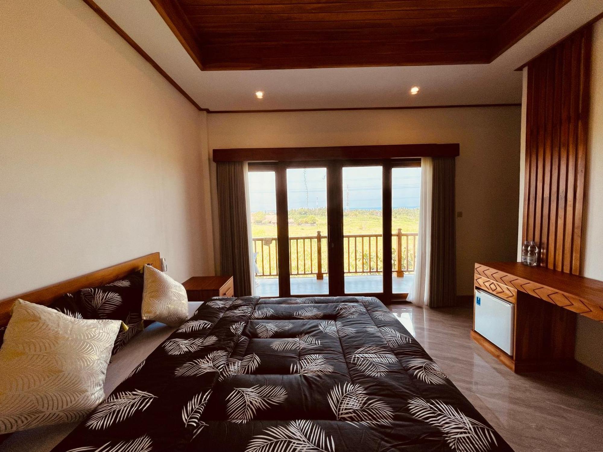 Surfers Villa Medewi Jembrana Exterior foto