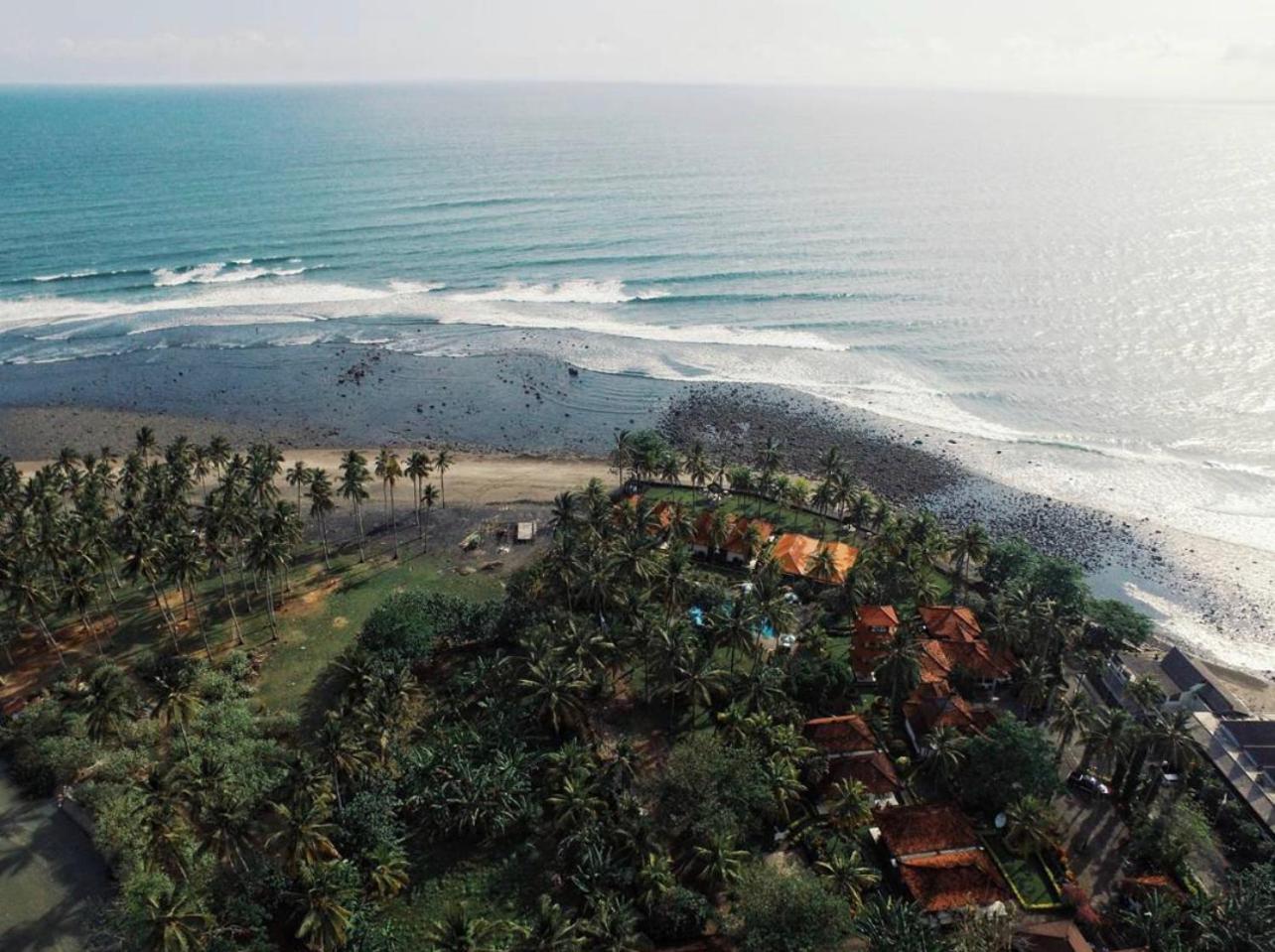 Surfers Villa Medewi Jembrana Exterior foto